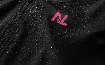 Novélle Tracksuit – Black/Pink